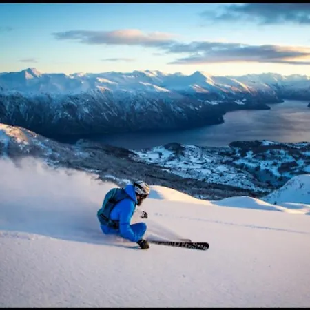 Dalen * Stranda (More og Romsdal)